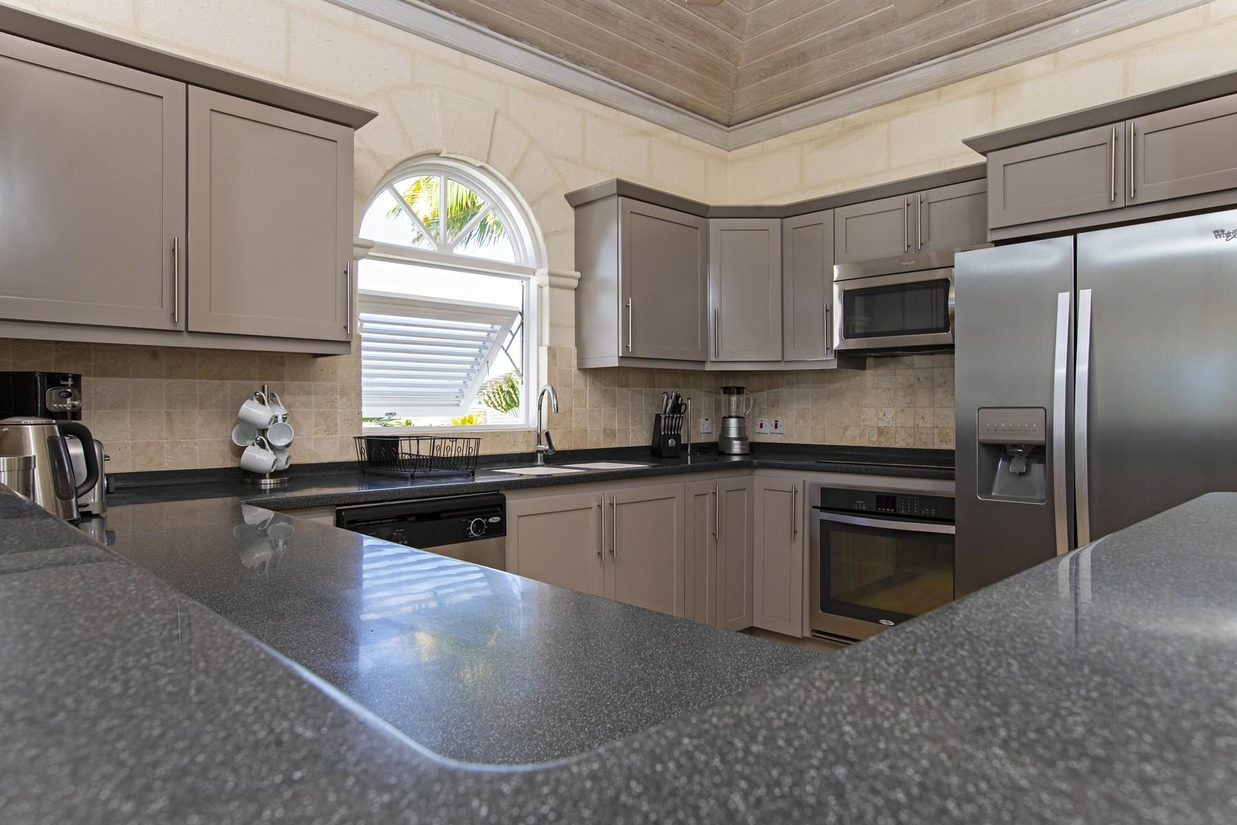 8590 Royal Villa 1 25