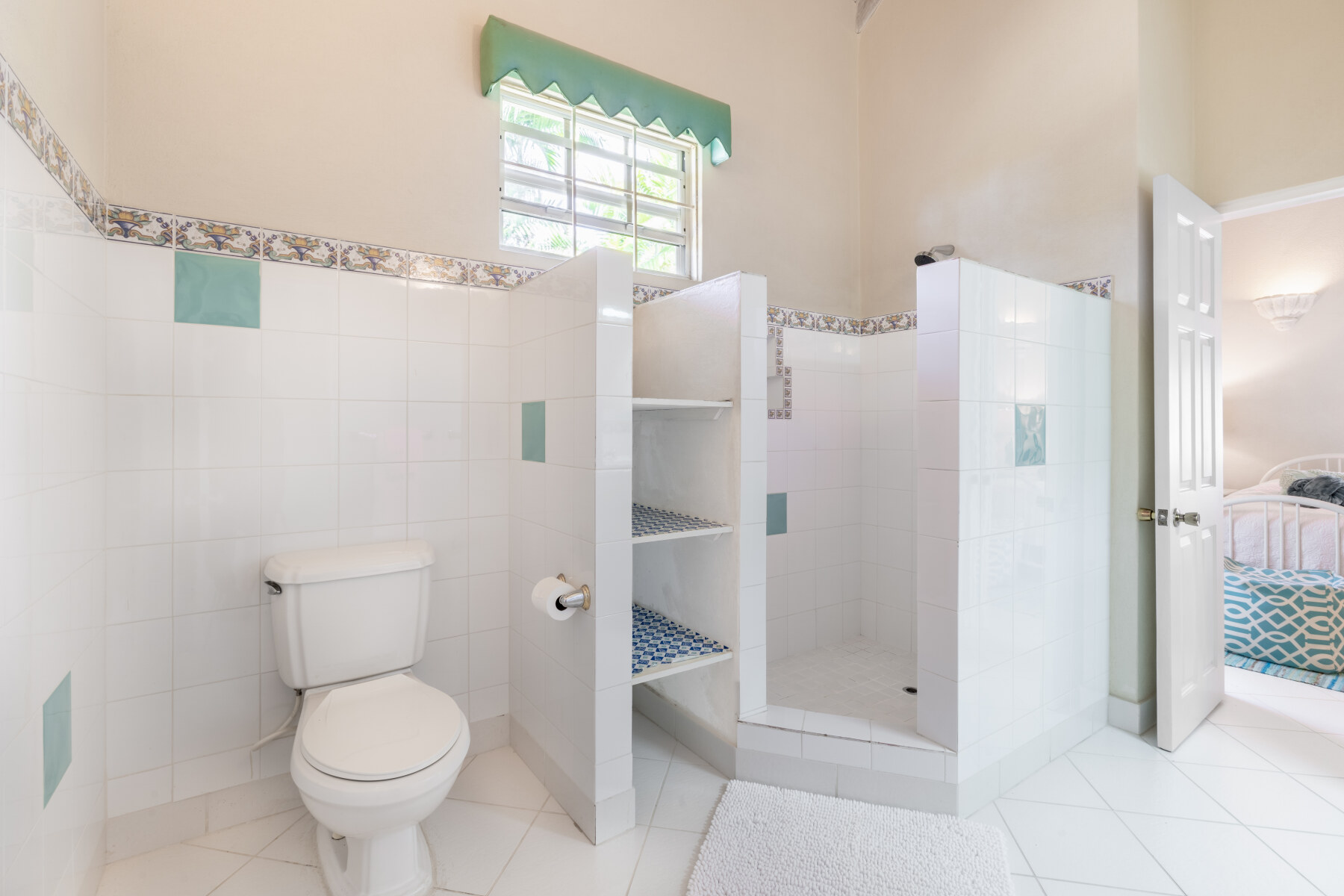 Ceiba Sandy Lane Barbados adjoining bathroom