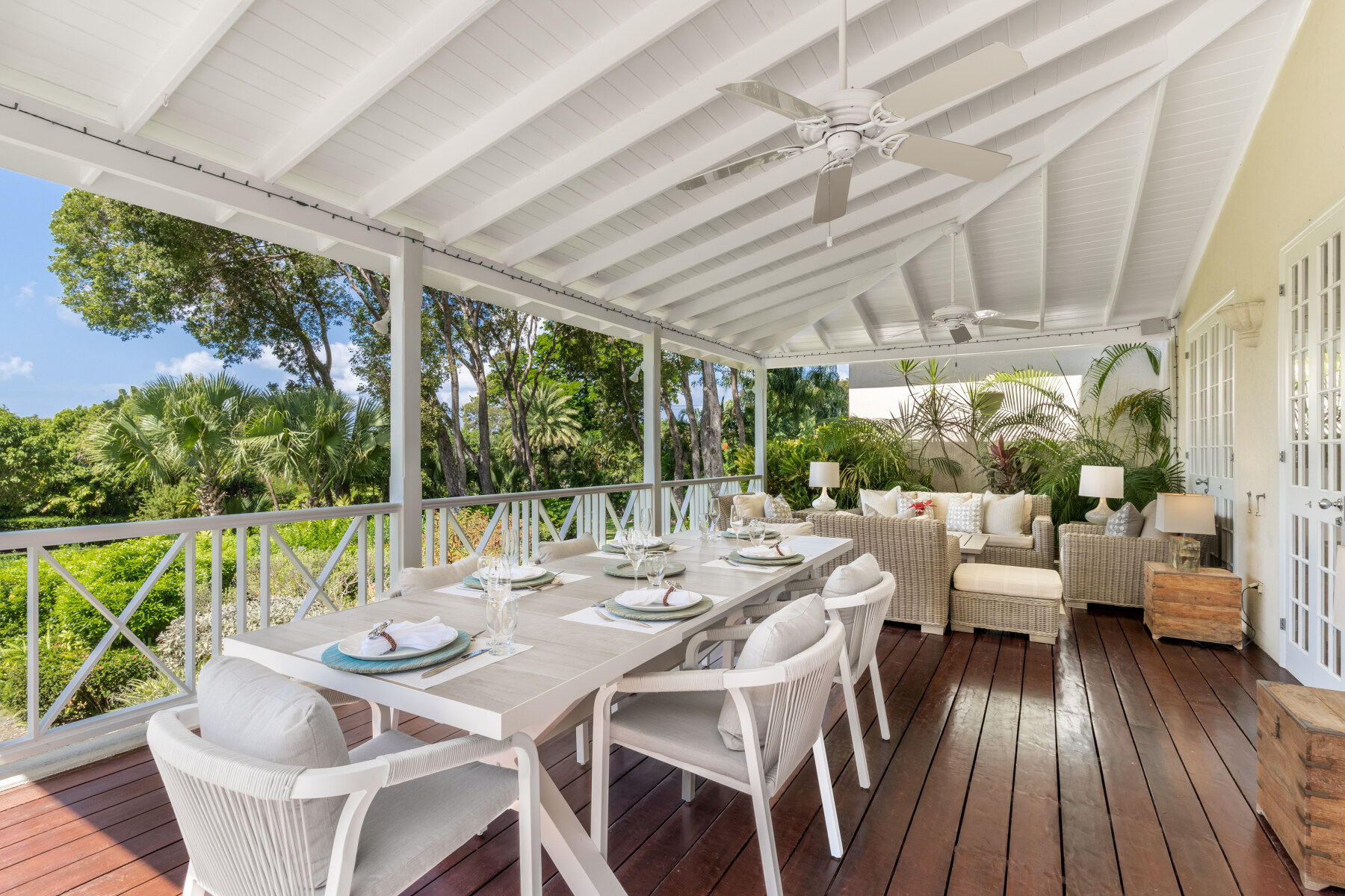 Ceiba Sandy Lane Outdoor dining