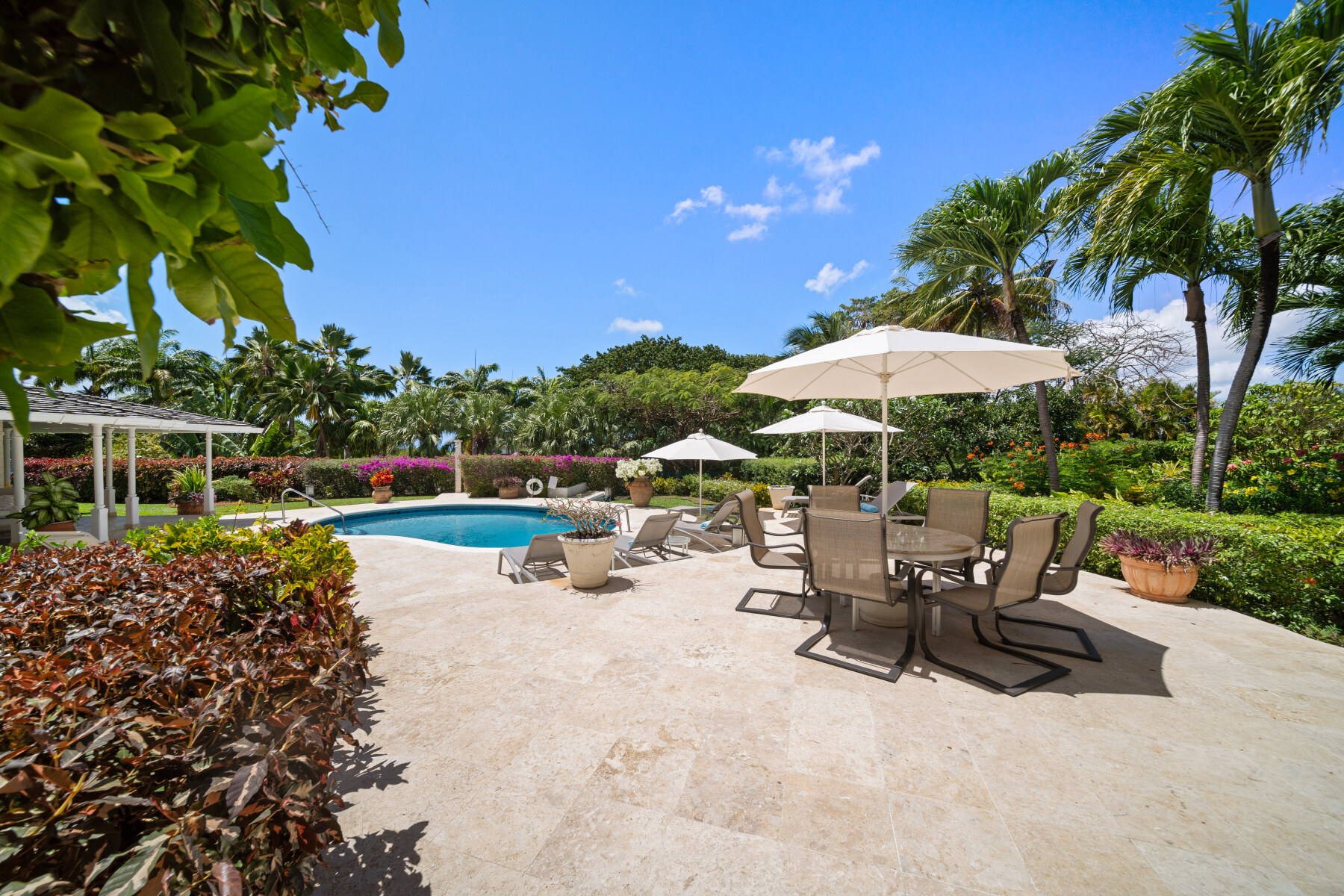 Ixora Royal Westmoreland Deck and garden area
