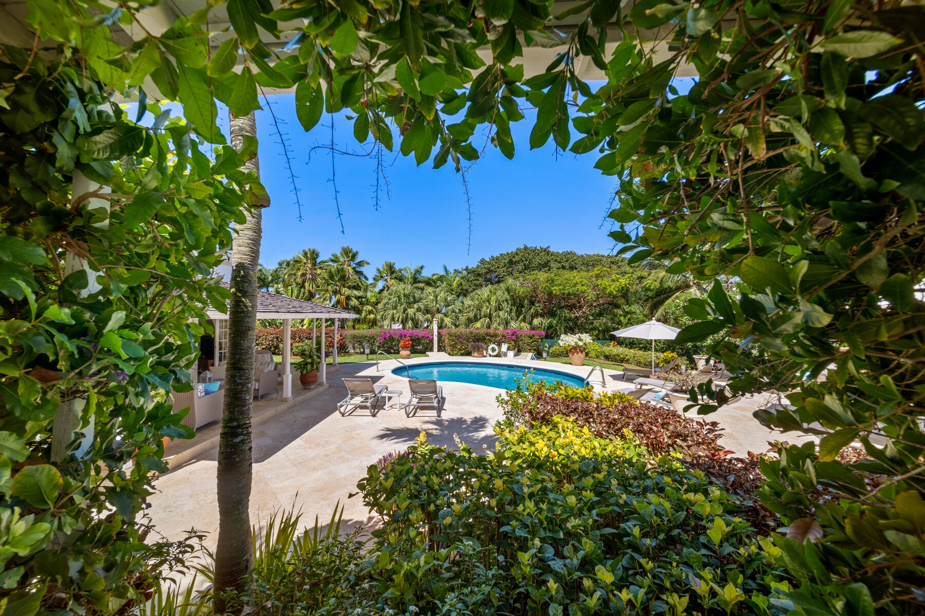 Ixora Royal Westmoreland lush outdoor view
