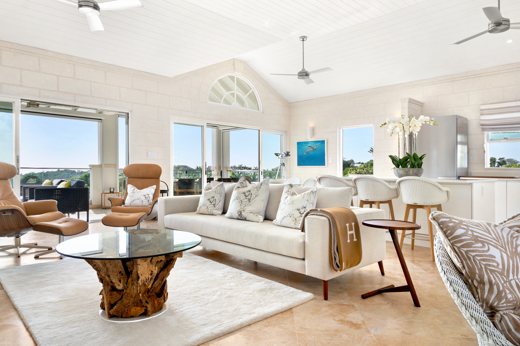 Mahogany Heights No.1 02 Great Room 02