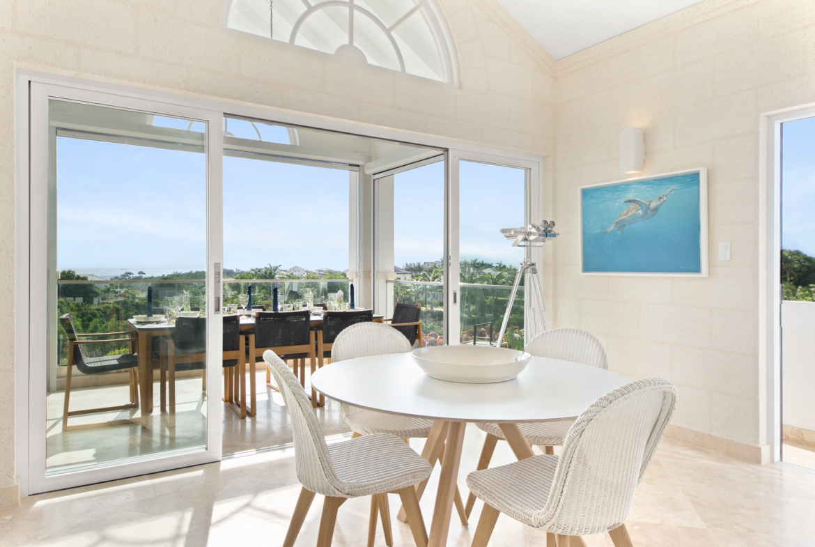 Mahogany Heights No.1 08 Great Room 10