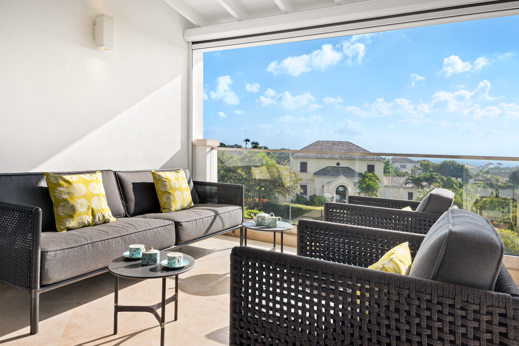 Mahogany Heights No.1 14 Balcony 02