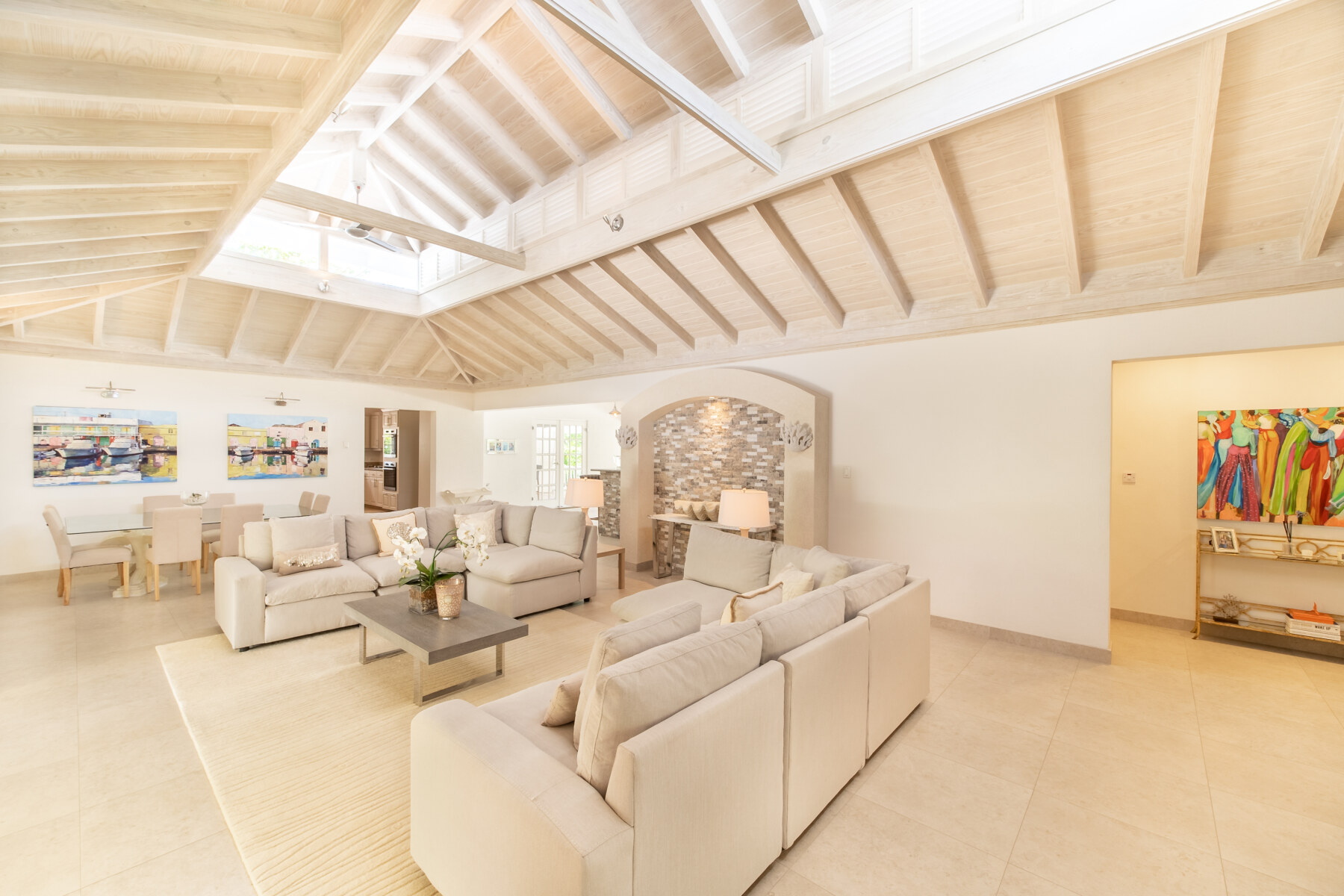 Palm Tree Villa living area