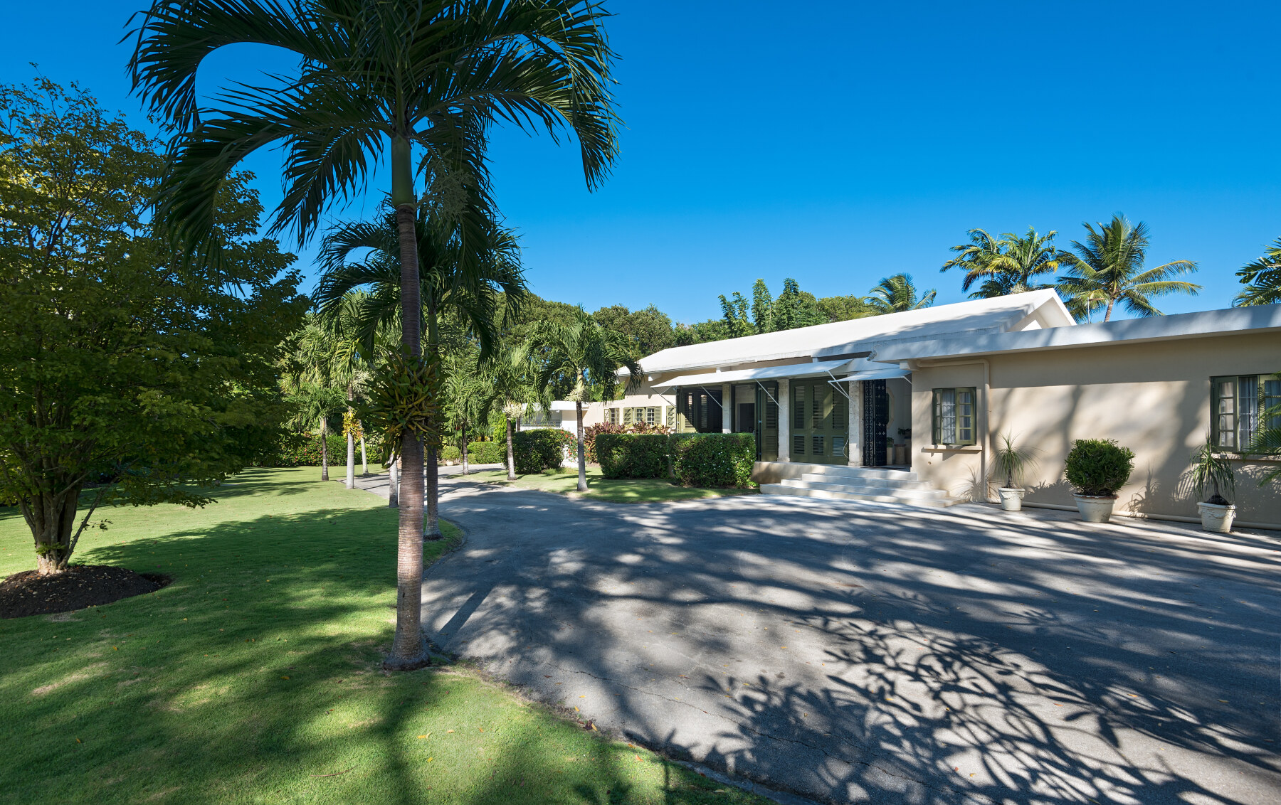 Sandy Lane Anchorage front exterior