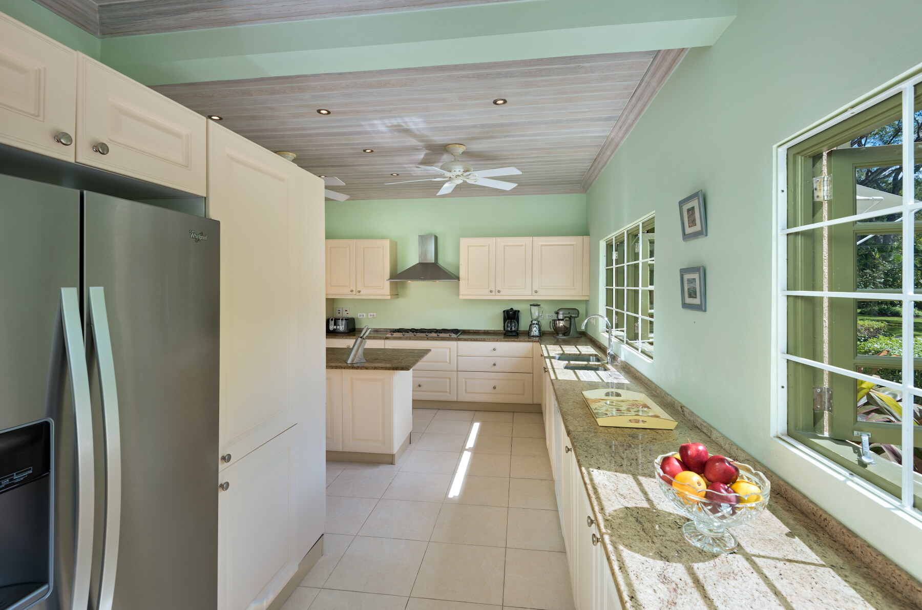 Sandy Lane Anchorage kitchen