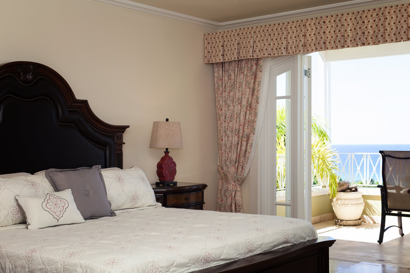 Sugar Hill Monkey Hill First Floor Bedroom 5 Reef