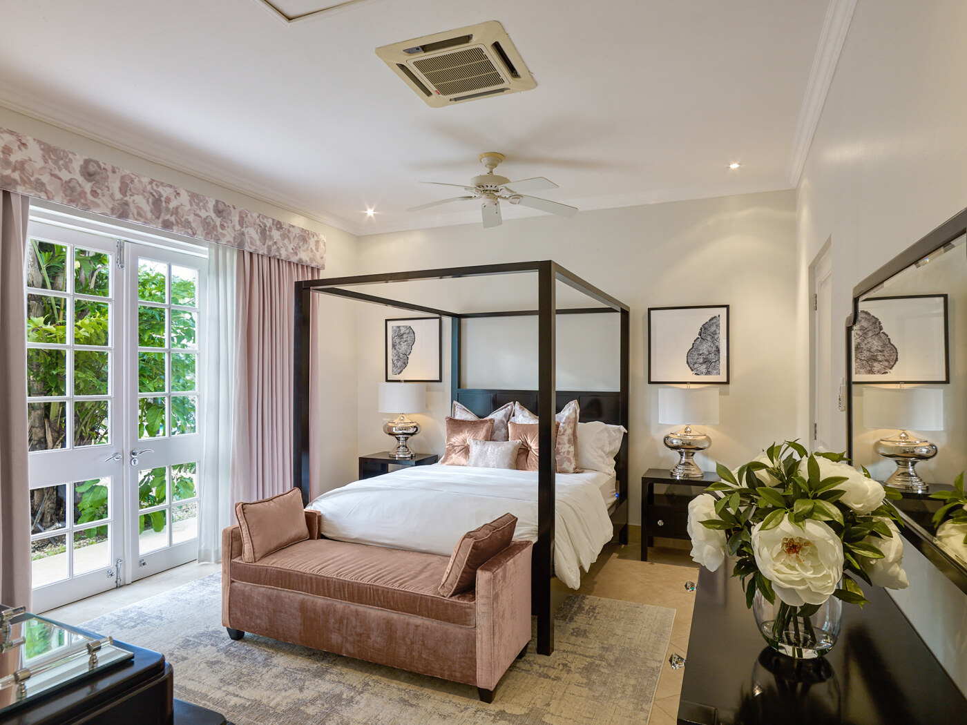 Westland Heights Cool Winds Queen suite