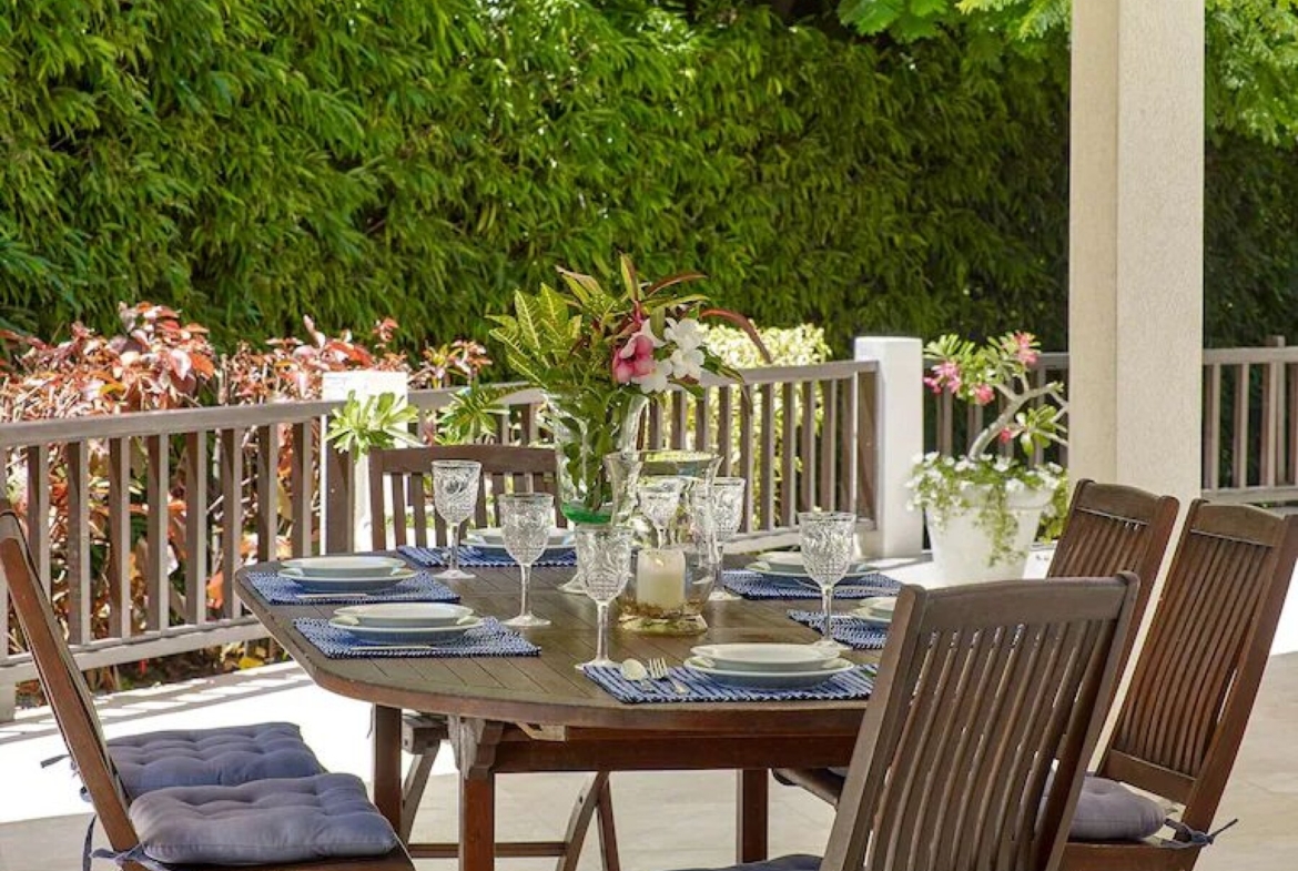 Polamar gardens outdoor dining patio