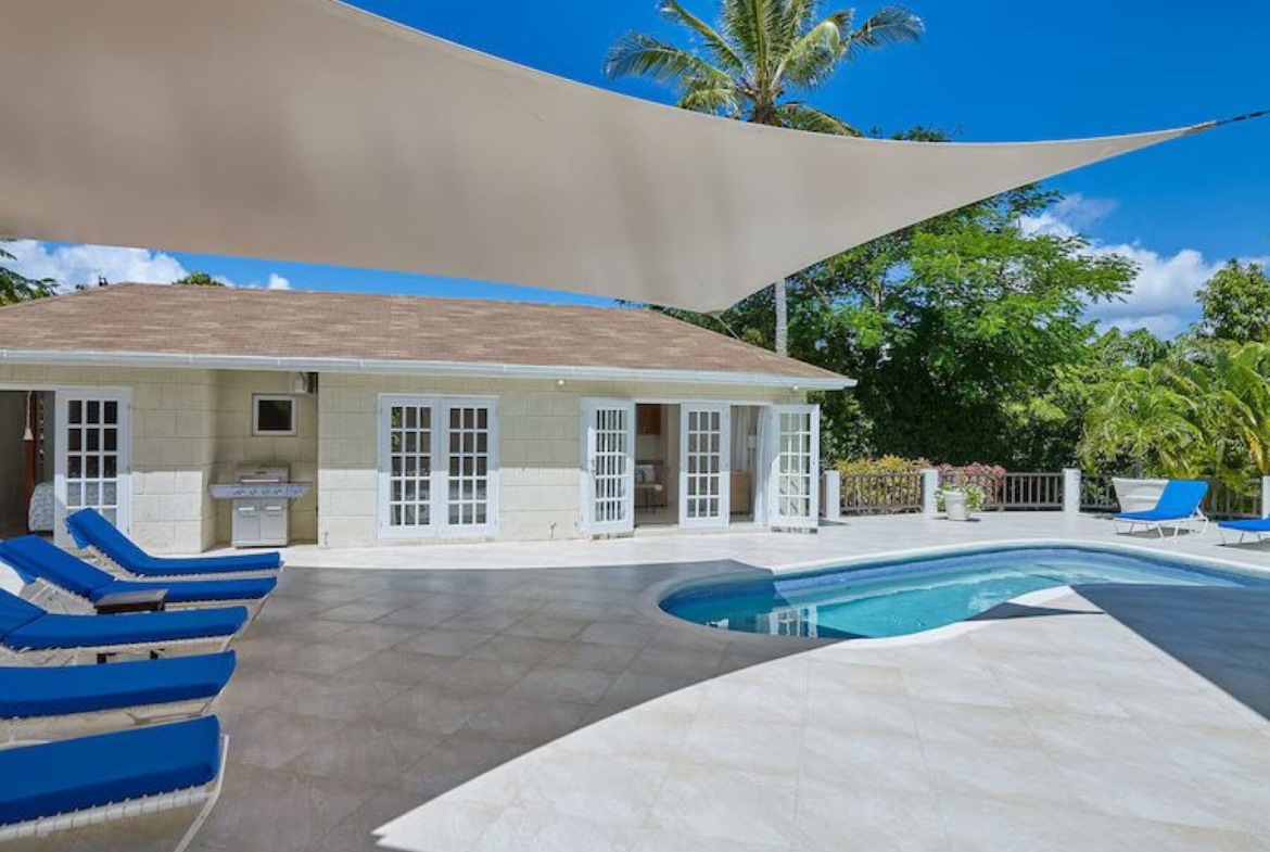 Polamar gardens pool and canopy