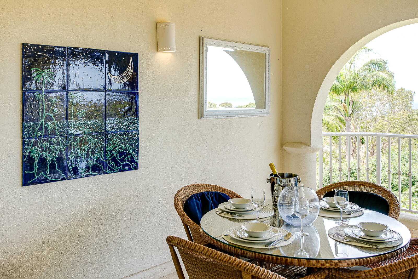Royal apartment 132 royal westmoreland dining table on patio