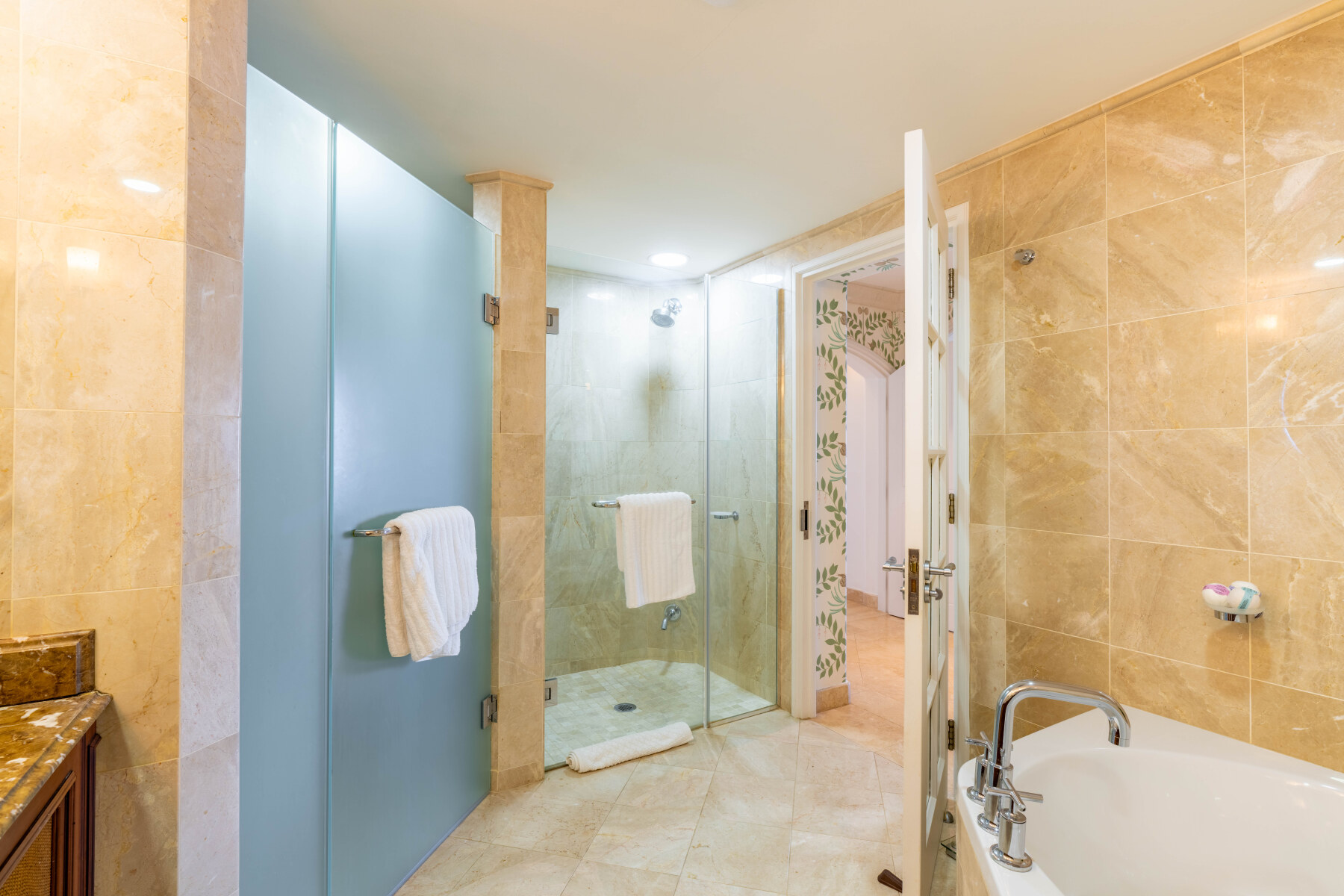 SPB 403 Master en suite