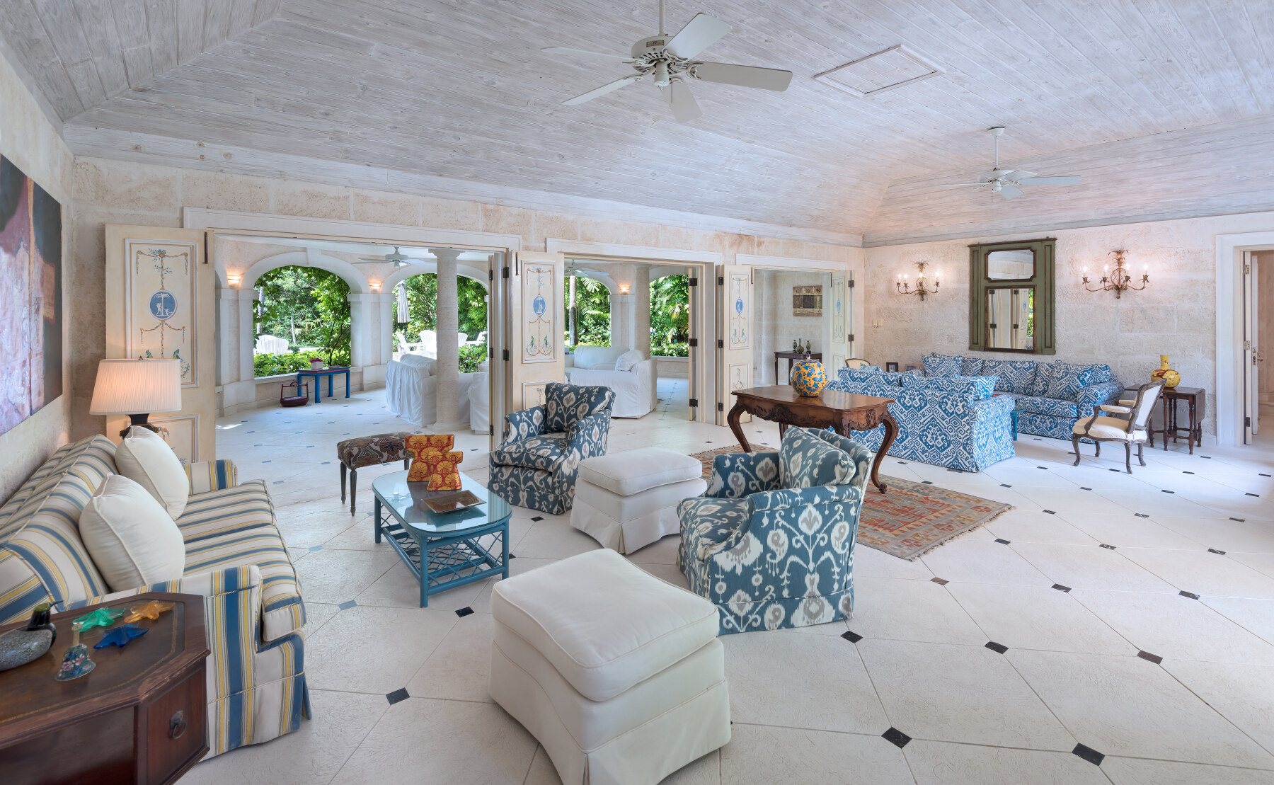 Sandy Lane Evergreen living room