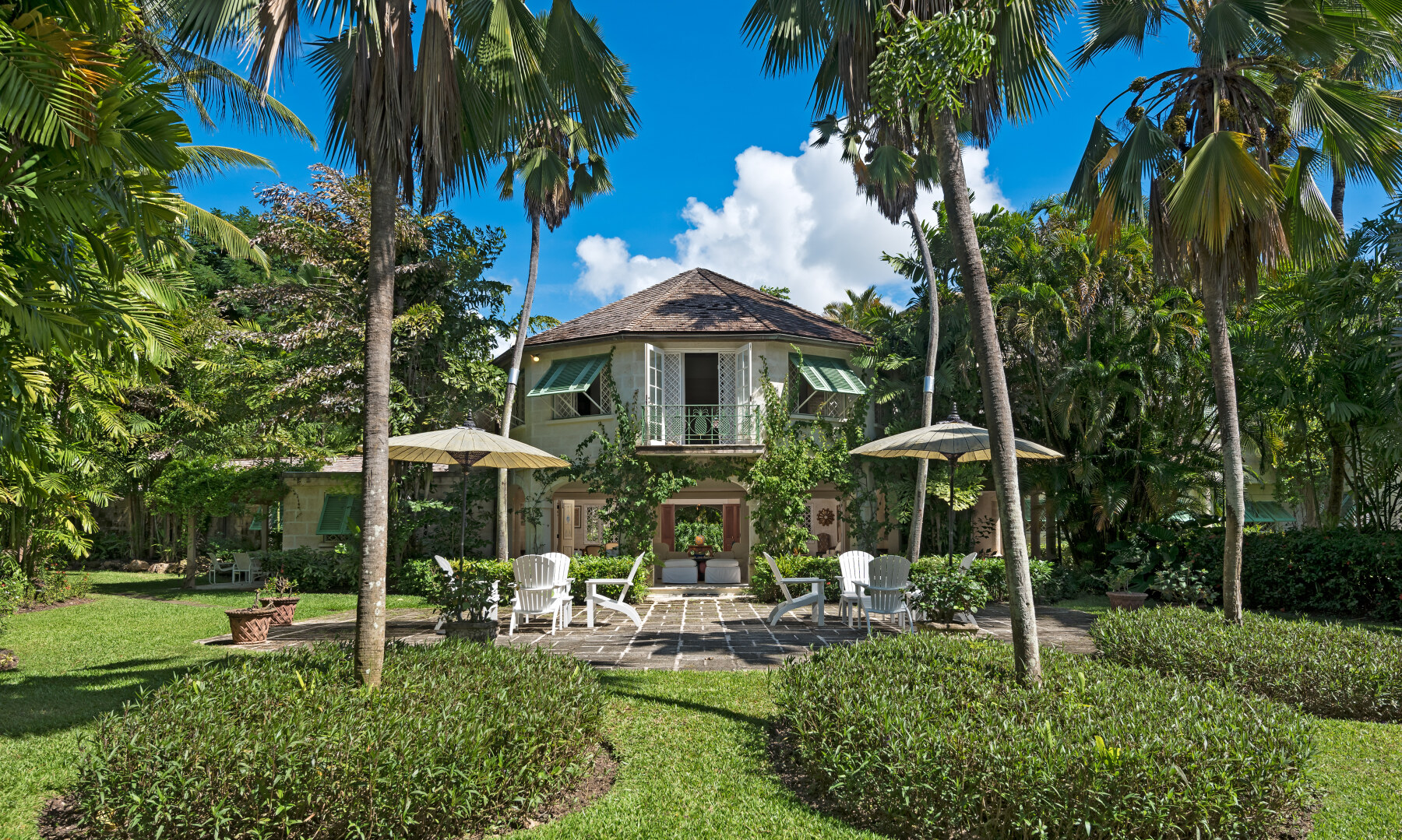 Sandy Lane Evergreen rare exterior