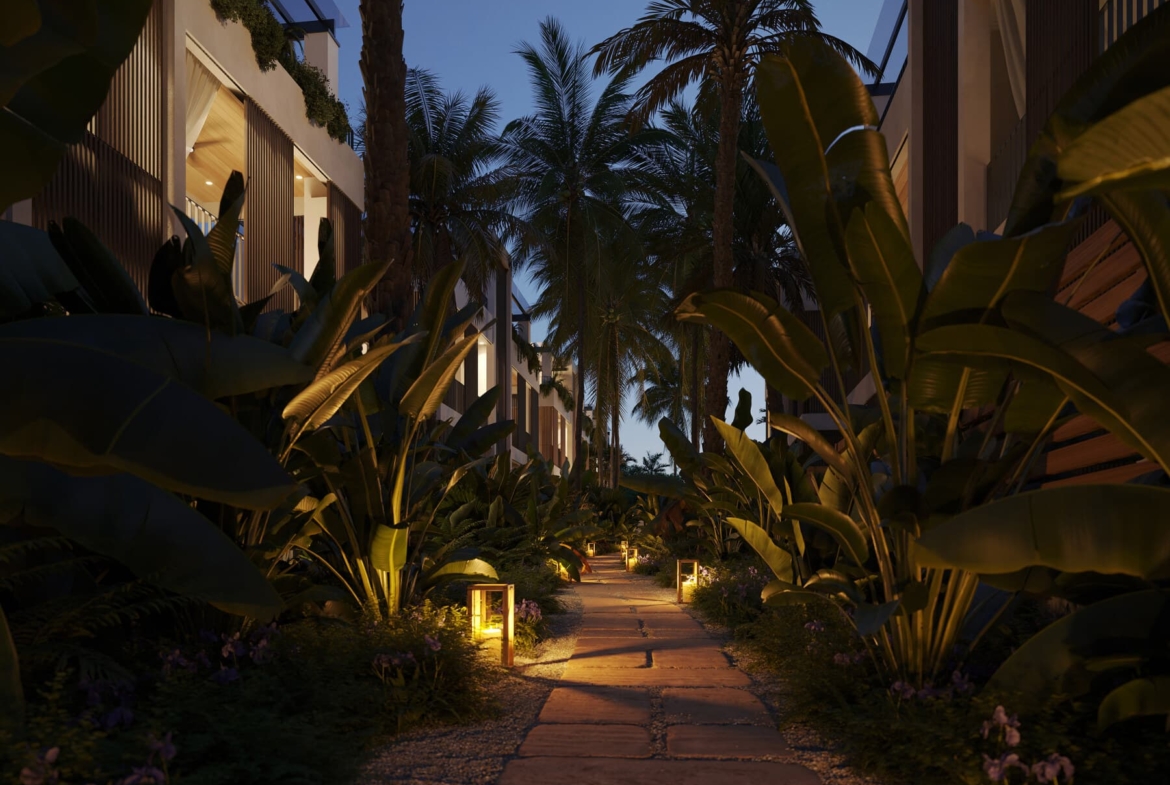 10 Porters Palms Barbados path LR