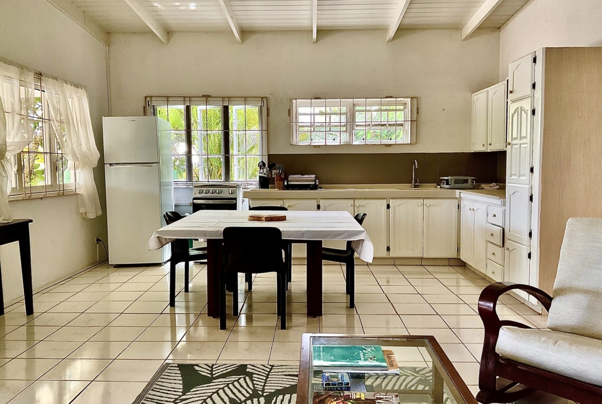 Glitter Bay 2 Terrace Apartment 1 kitchen