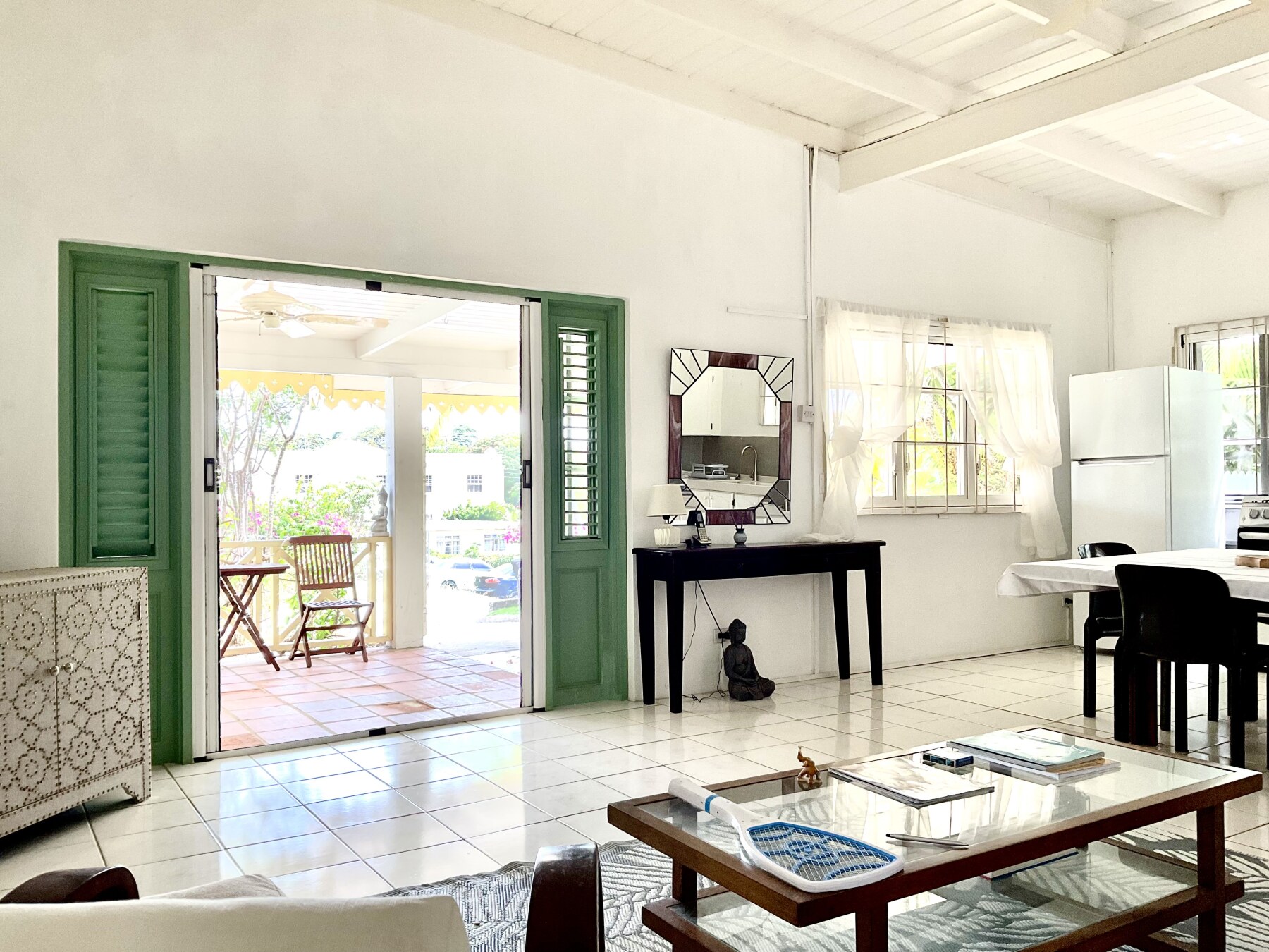Glitter Bay Terrace 2 apartment 1 doors